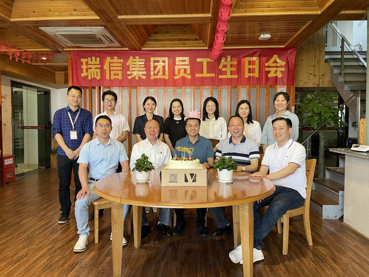 五月生日会 | 点滴时光，，，相聚为你